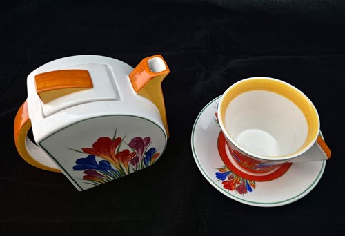 Clarice cliff limited edition - limited,
