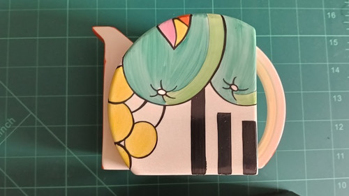 Wedgwood clarice cliff - clarice,