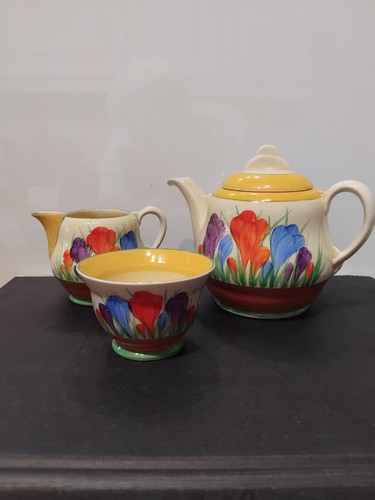 Clarice cliff crocus trio tea - trio,